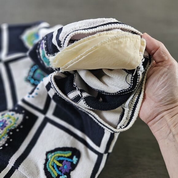 Vtg Patchwork Hearts Cardigan Sweater Medium Embroidered Short Sleeve Blue White - Picture 9 of 9